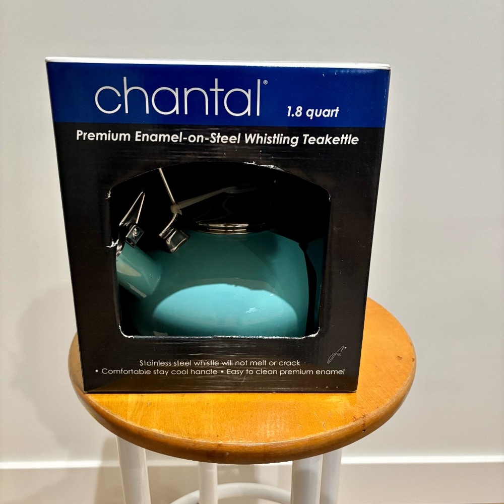 Chantal 1.8 Qt Premium Enamel-on-Steel Whistling Teakettle - New in Box